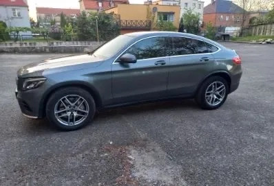 Mercedes-Benz GLC cena 202950 przebieg: 56270, rok produkcji 2017 z Września małe 79